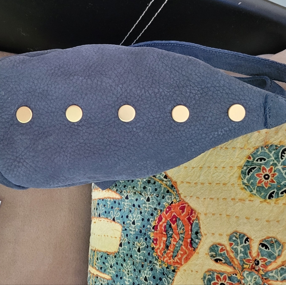 Hammitt Morgan | Skies Nubuck w/Brushed Gold Hardware ~ EUC - Picture 4 of 5